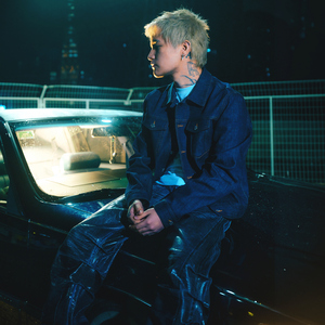 亚洲免费在线播放
